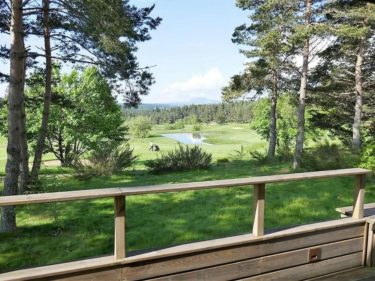 Luxe Et Detente : Lodge Avec Spa Privatif Et Acces Piscine, Golf, Et Aire De Jeux. - Fr-1-582-39 Le Chambon-sur-Lignon Casa de Férias