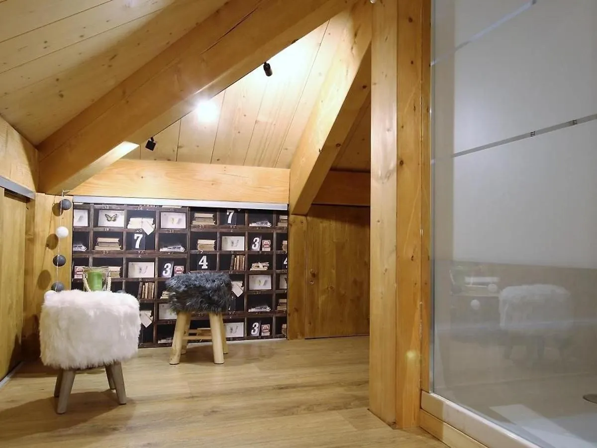 Casa de Férias Luxe Et Detente : Lodge Avec Spa Privatif Et Acces Piscine, Golf, Et Aire De Jeux. - Fr-1-582-39 Le Chambon-sur-Lignon